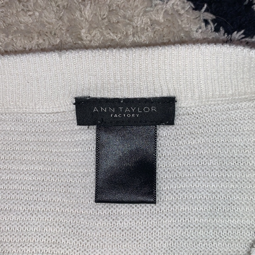 Sweater - Picture 2 of 2